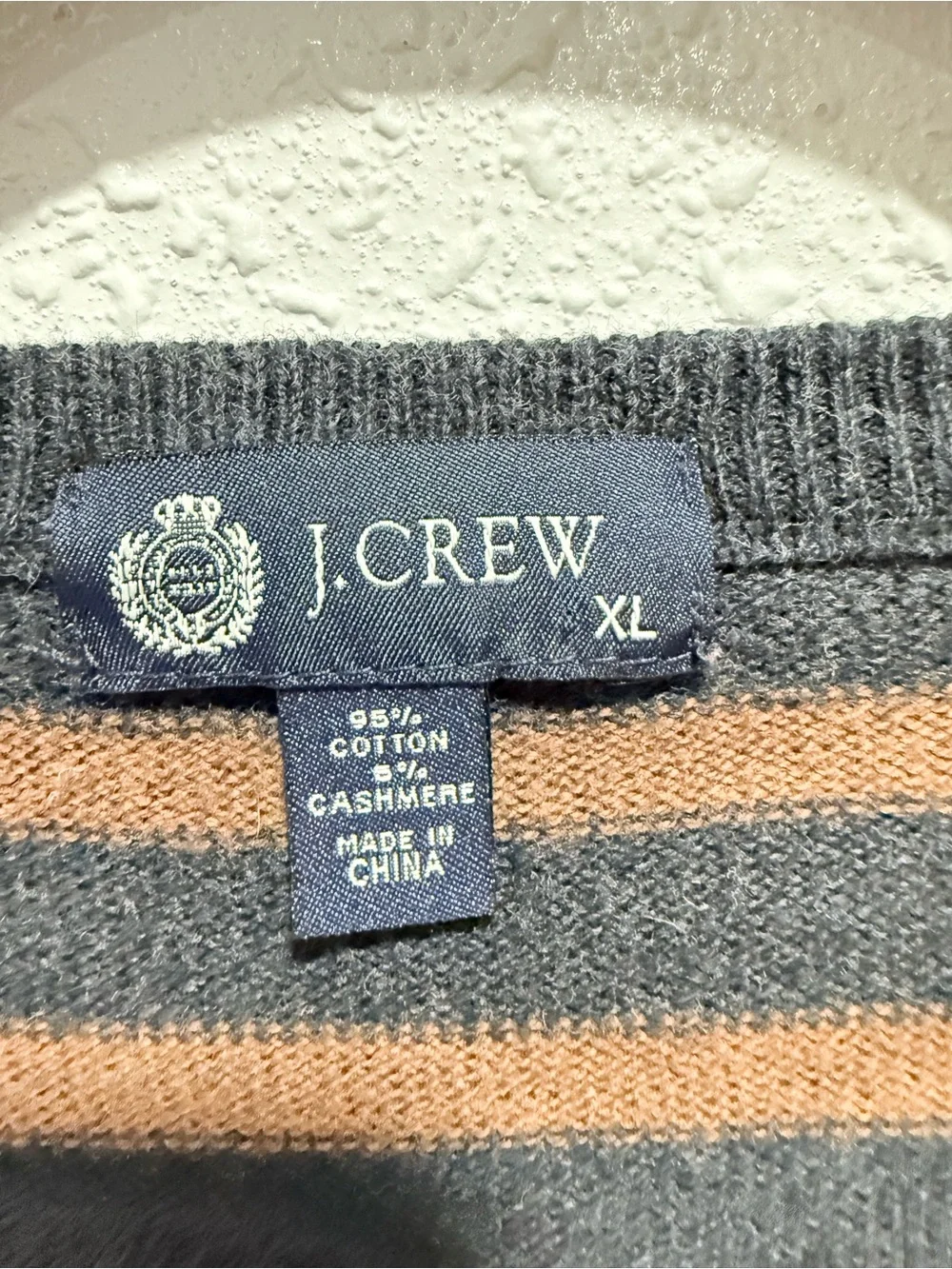 J. Crew 100% wool Men's V-Neck Striped Sweater in Brown and Charcoal XL